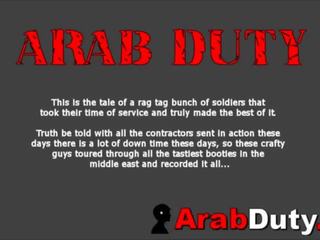 Arab kurbe sneaked v za soldiers