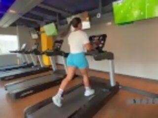 Fitness model with a big ass cums immediately afterwards meeting a new companion at the gym -amateur couple- nysdel