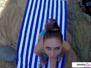 Jessica jaymes gets fucked outside in the pantai by a huge jago, big boobs