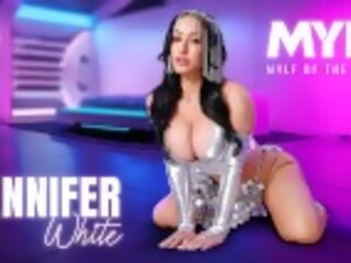 Let's all gather around and celebrate September’s MYLF of the Month: the one and only Jennifer White