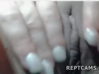 Impresionante camgirl grande tetitas coño dedos web